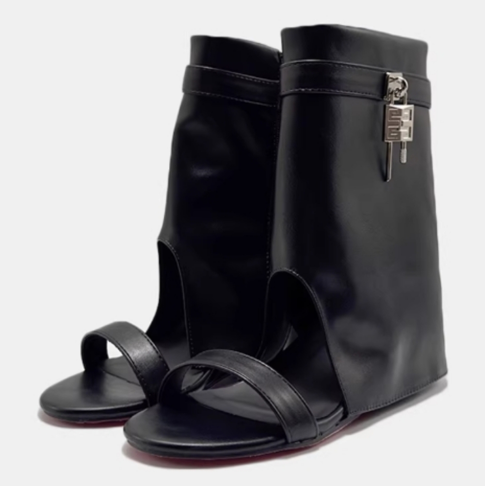 women shoes Heels